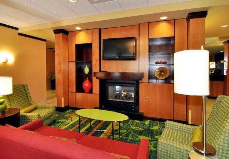 Fairfield Inn & Suites טהאצ'פי מראה חיצוני תמונה